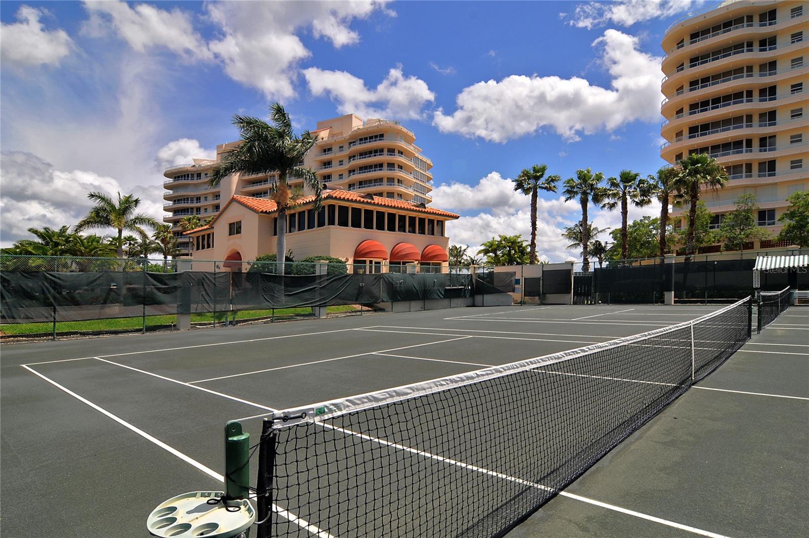 GRAND BAY 5 - Residential