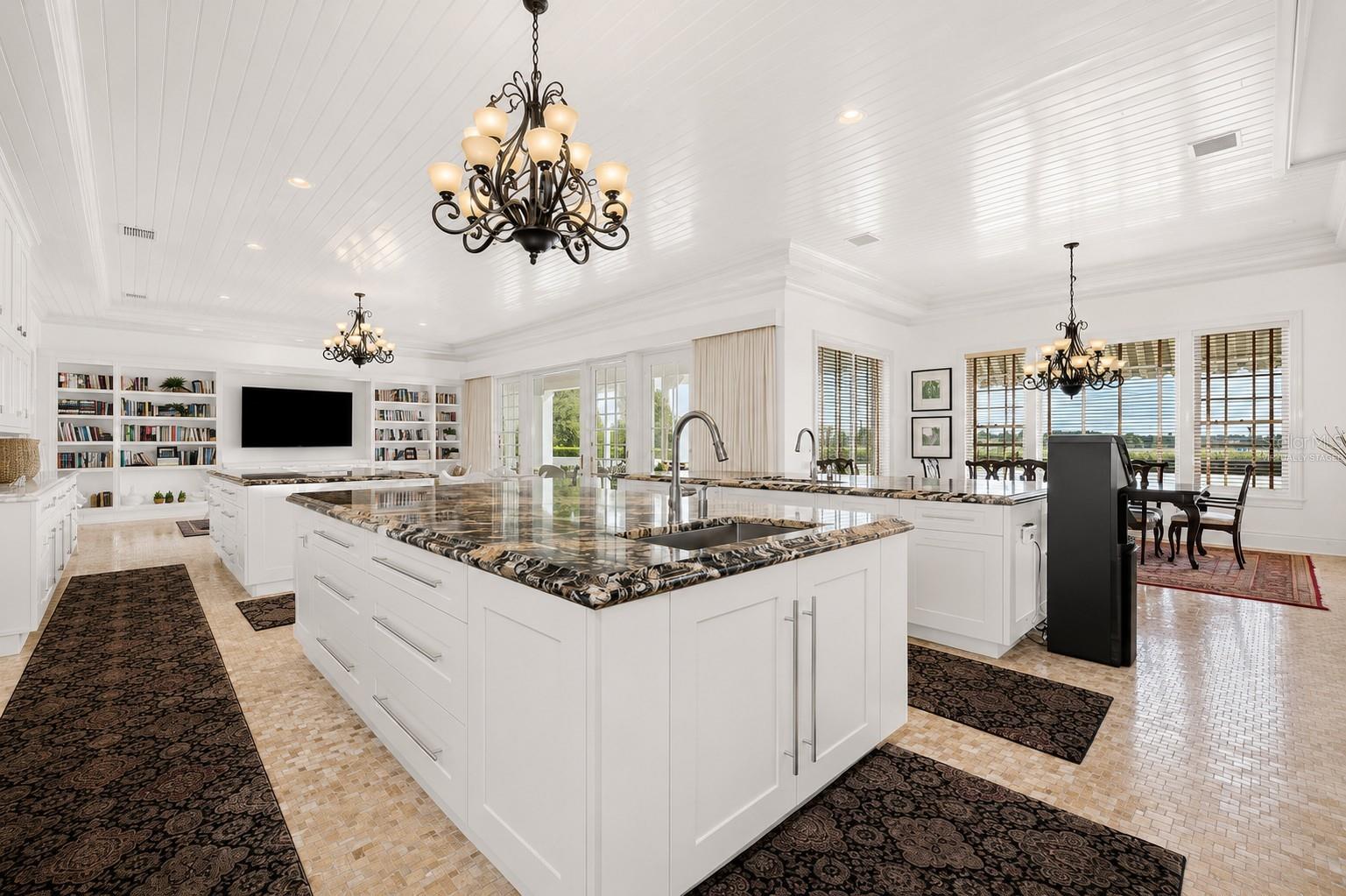 Casas a venda 4 - Jen Dantas 9508 WINDY RIDGE ROAD