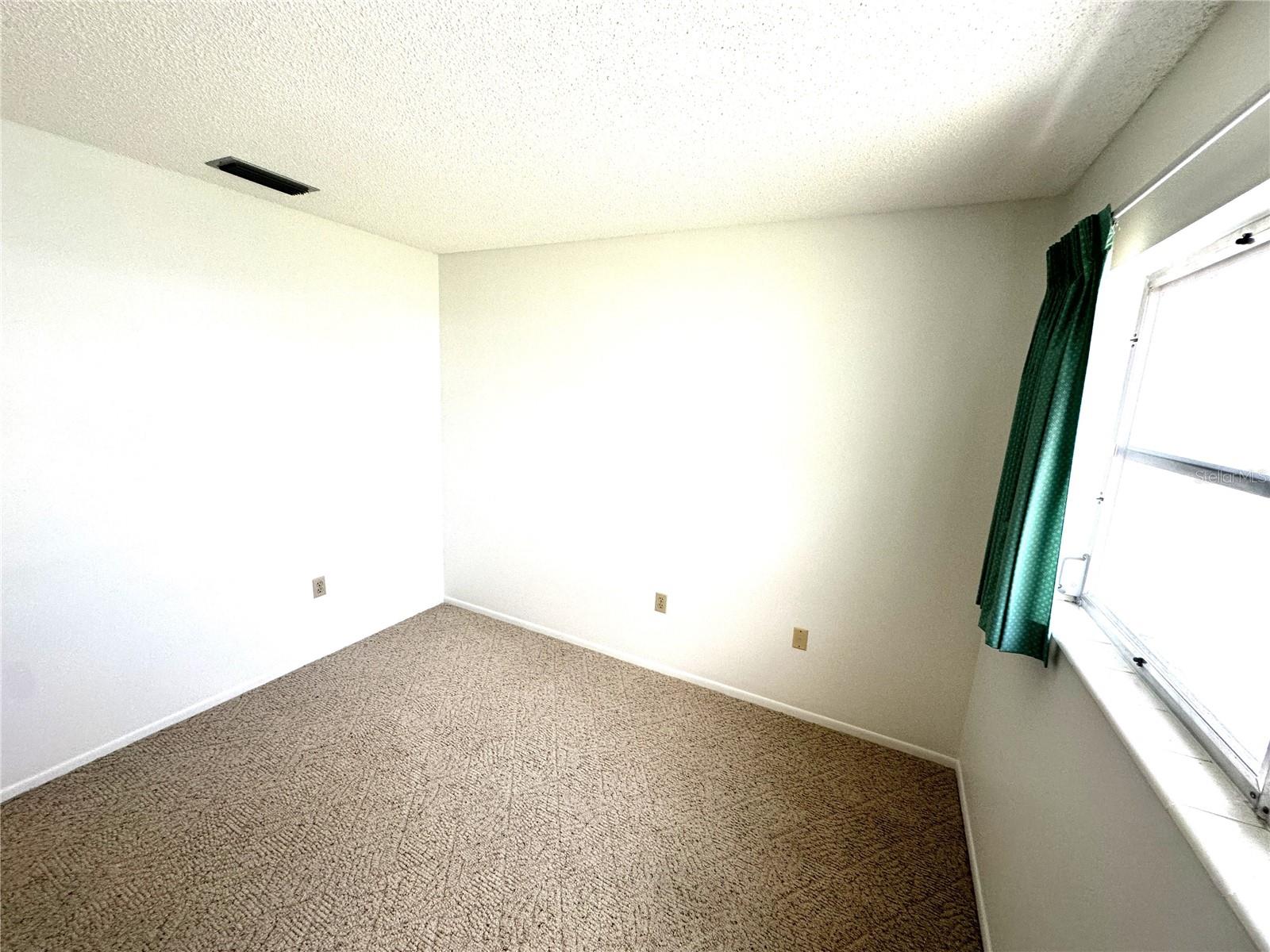 PARKWAY VILLAS - Residential