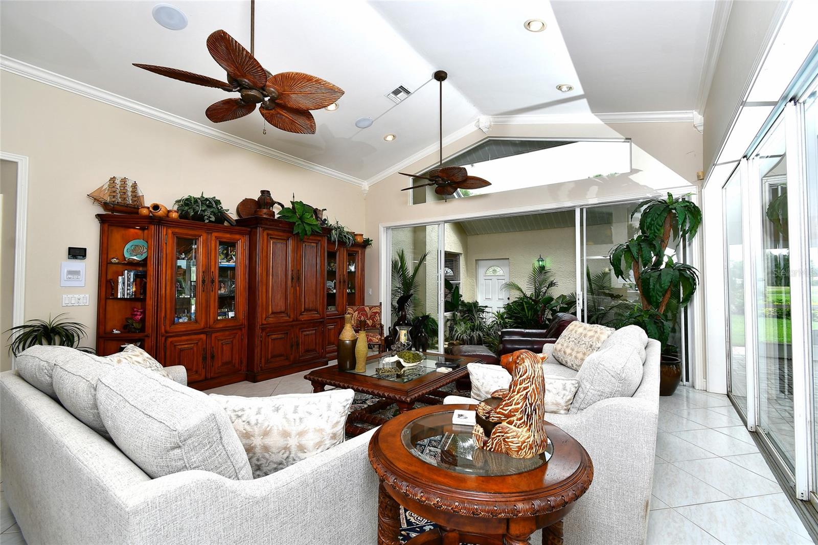 ADMIRALS POINT - Residential