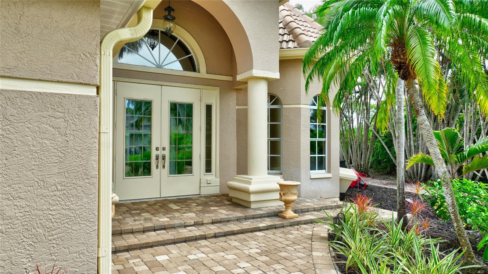 ADMIRALS POINT - Residential
