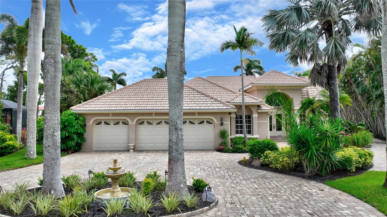 ADMIRALS POINT - Residential
