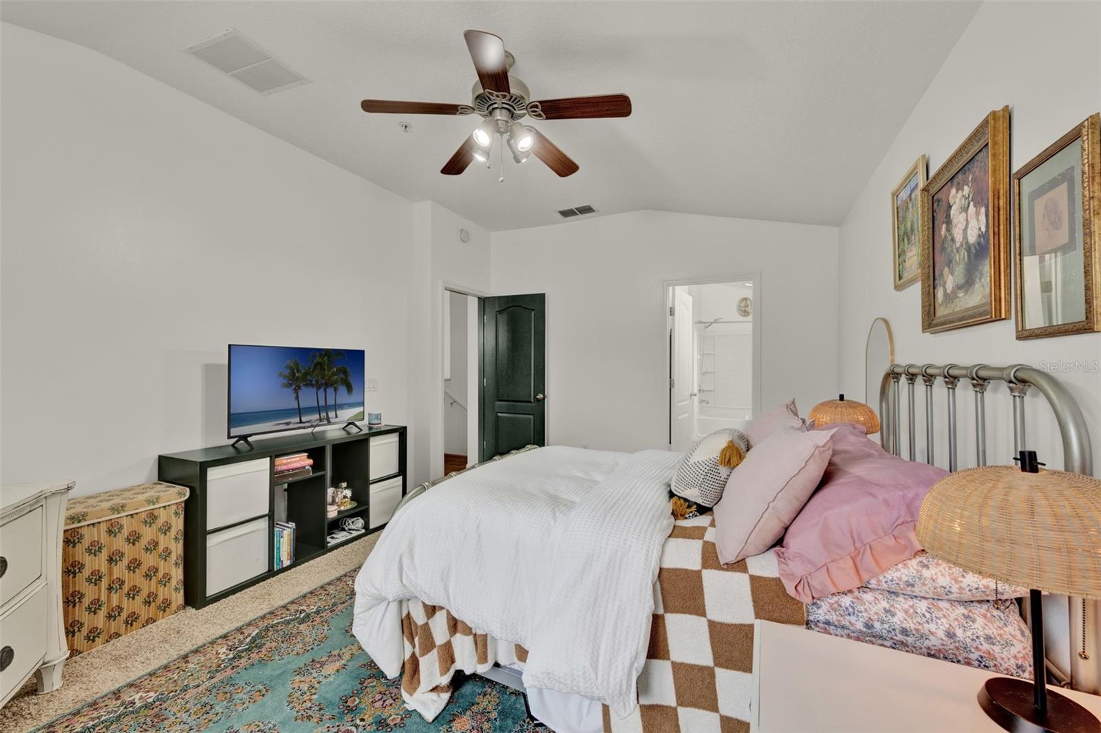 OVERLOOK/PARKSIDE CONDO - Residential