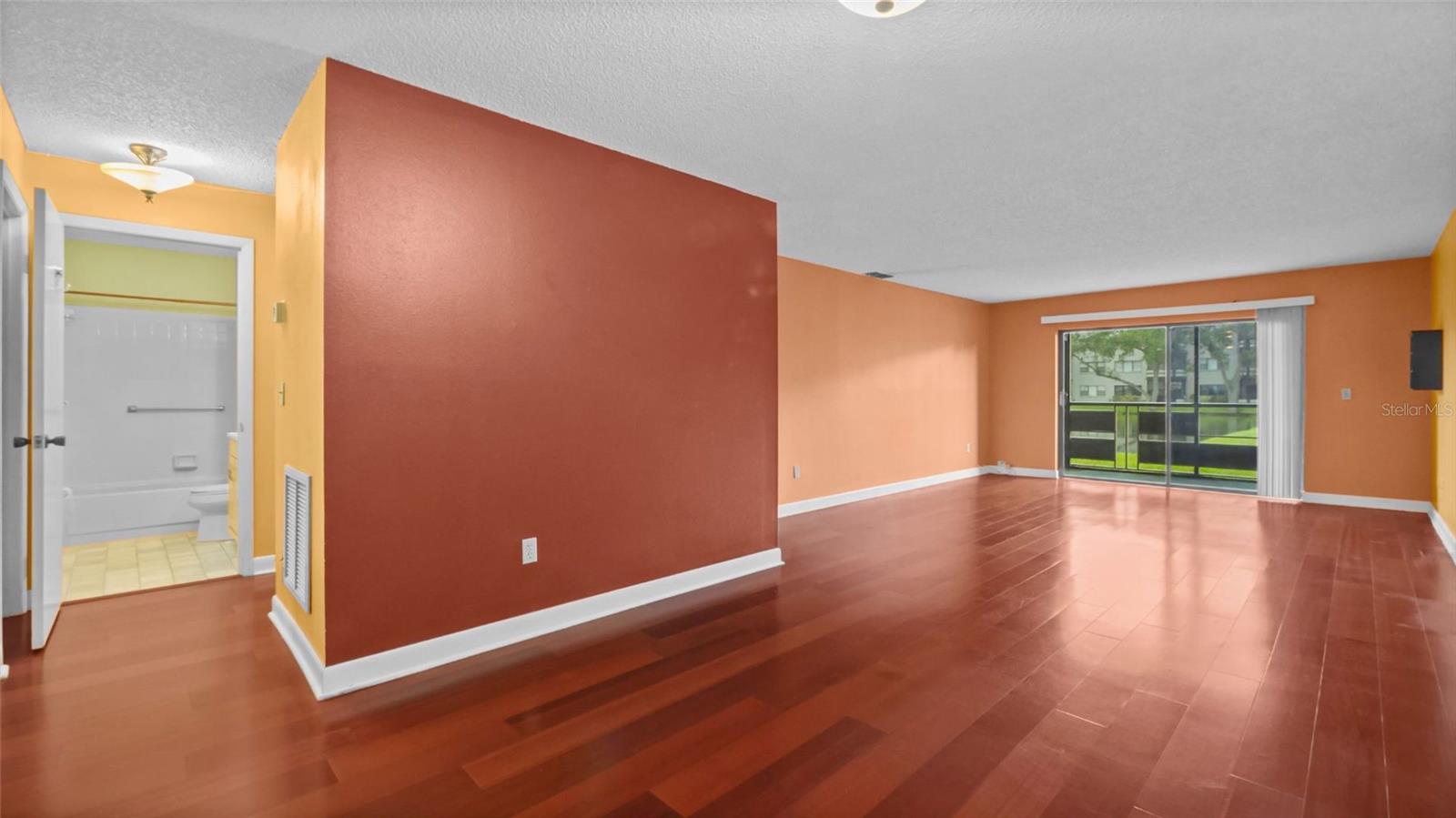 6070 80TH STREET N 109