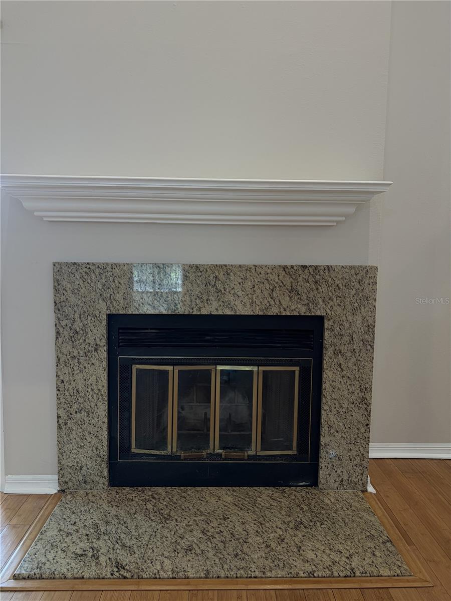 3156 VALLEY OAKS DRIVE 614