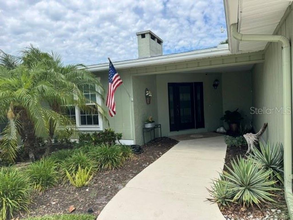 Photo of 6023 45th Street W, Bradenton, FL 34210 (MLS # A4693134)