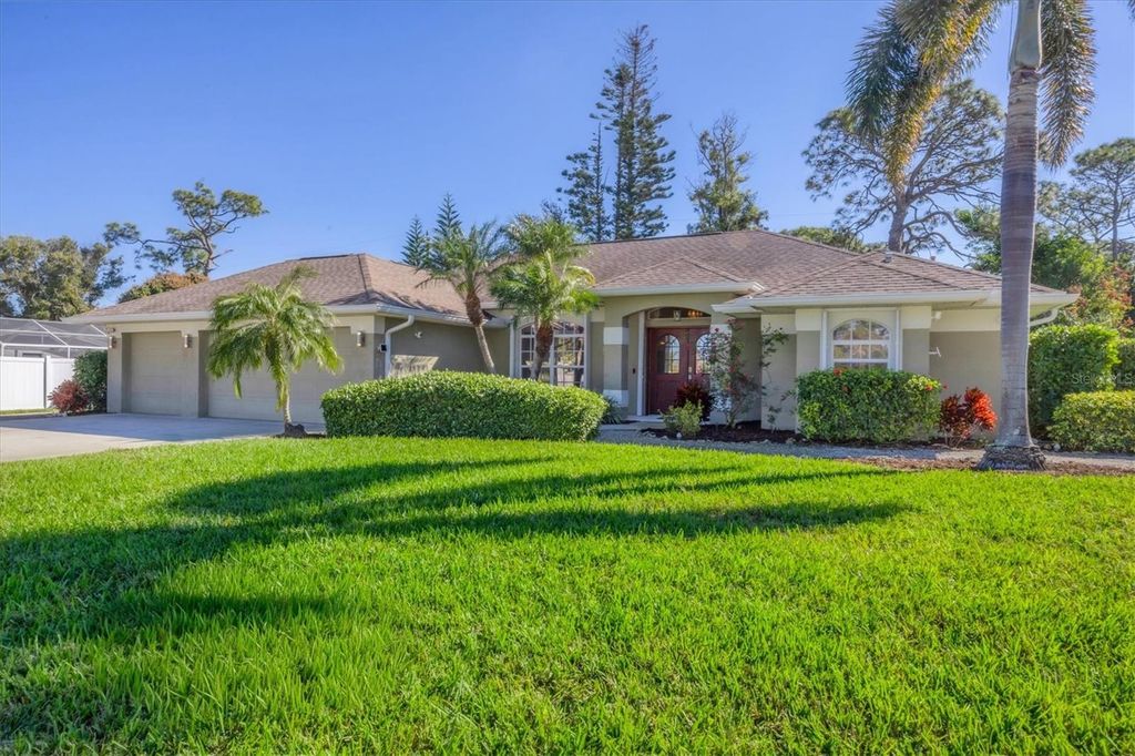 Photo of 931 Piedmont Road, Venice, FL 34293 (MLS # N6142049)