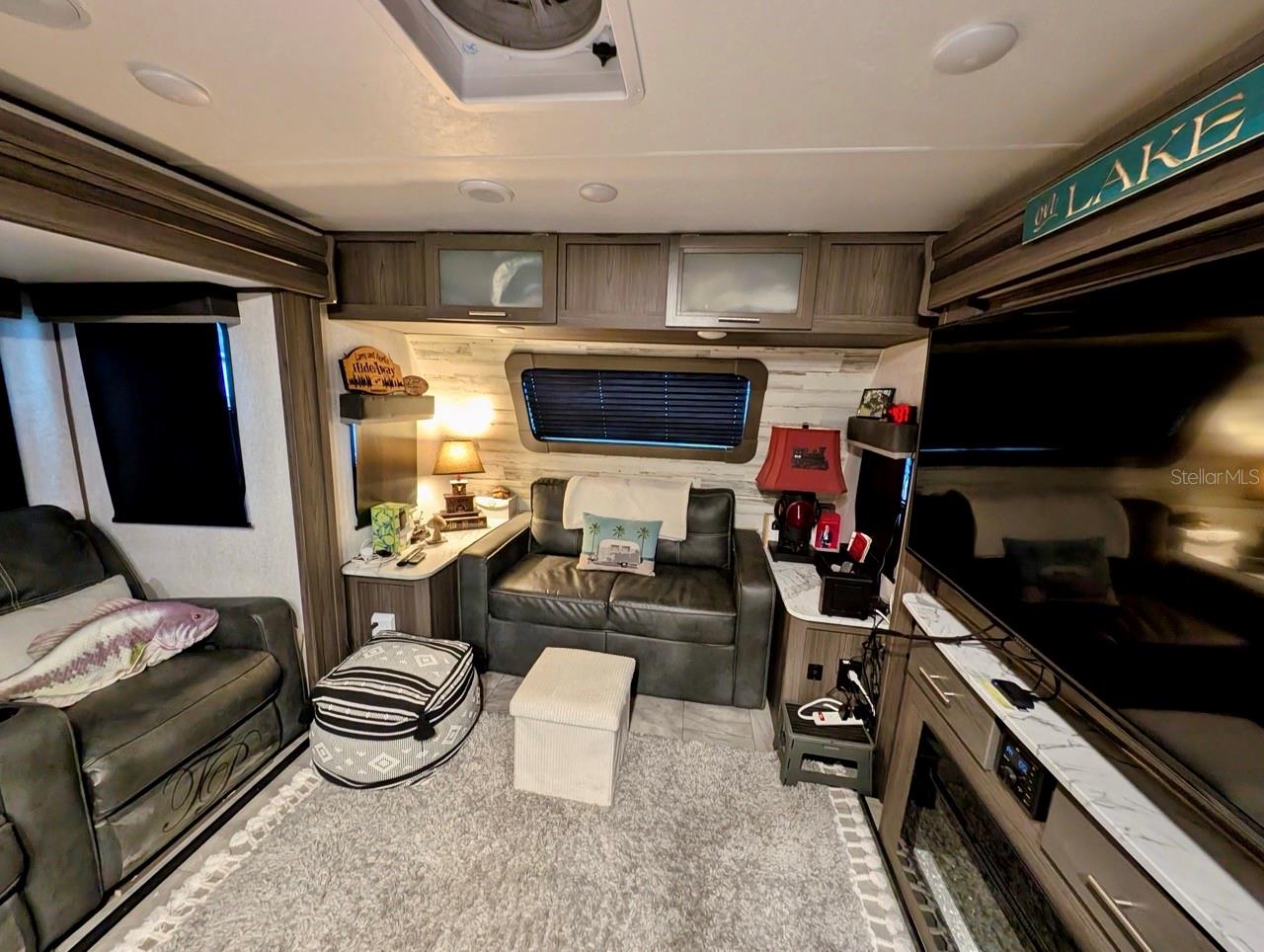 SALT SPRINGS RESORT - Land