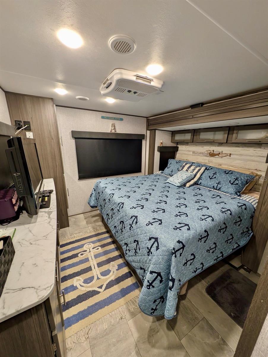 SALT SPRINGS RESORT - Land