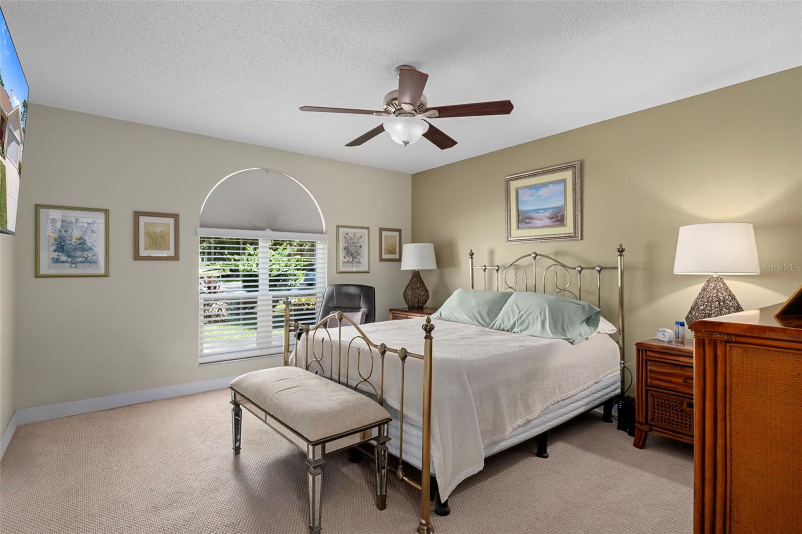 TIMBER PINES - Residential Lease