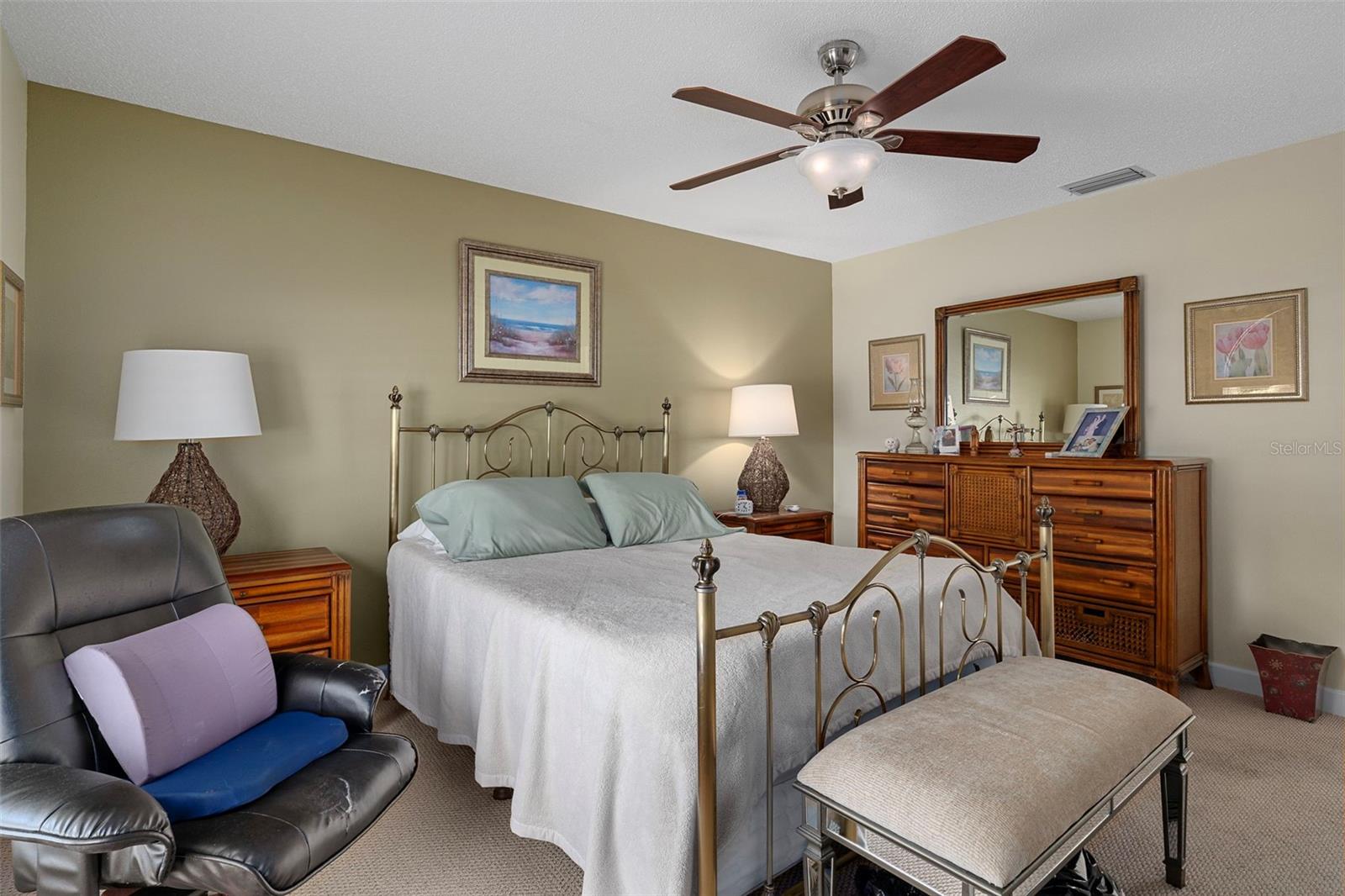 TIMBER PINES - Residential Lease