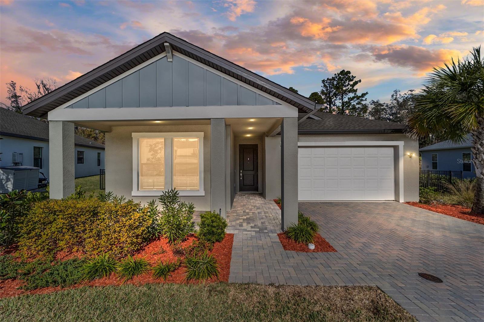 565 SE 38TH STREET