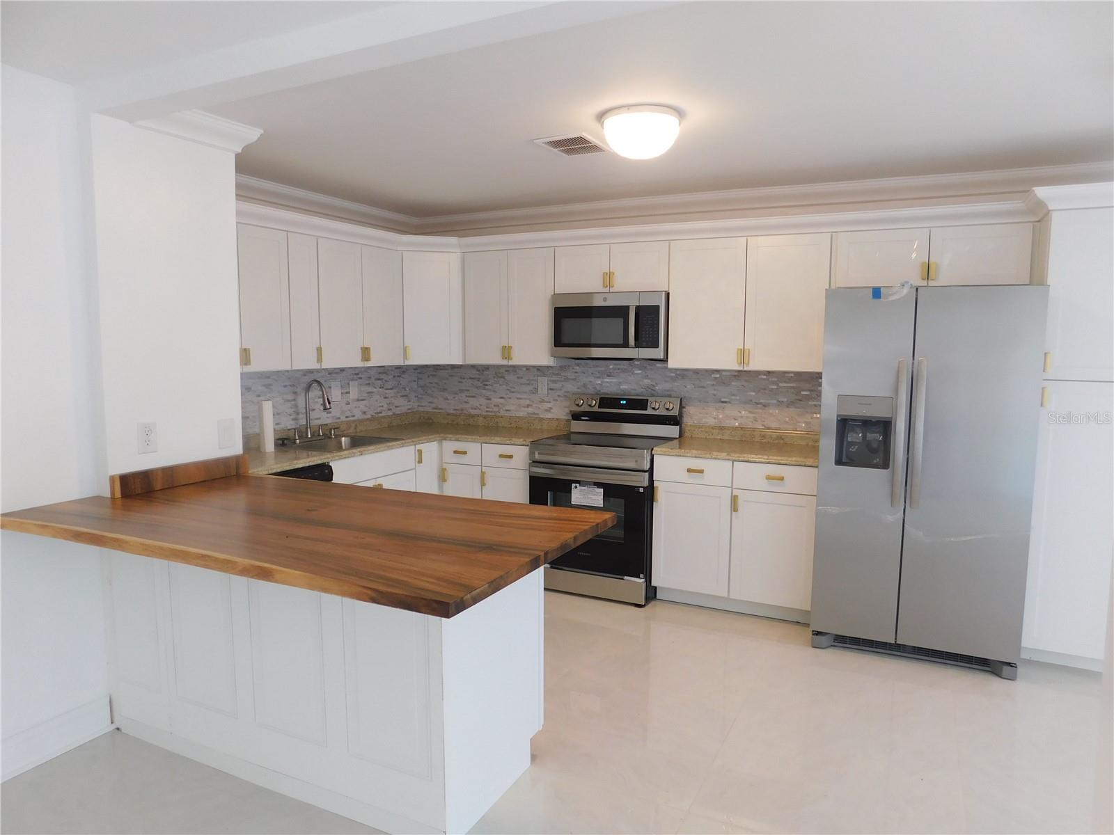 SPRING LAKE OF CLEARWATER - Residential Lease