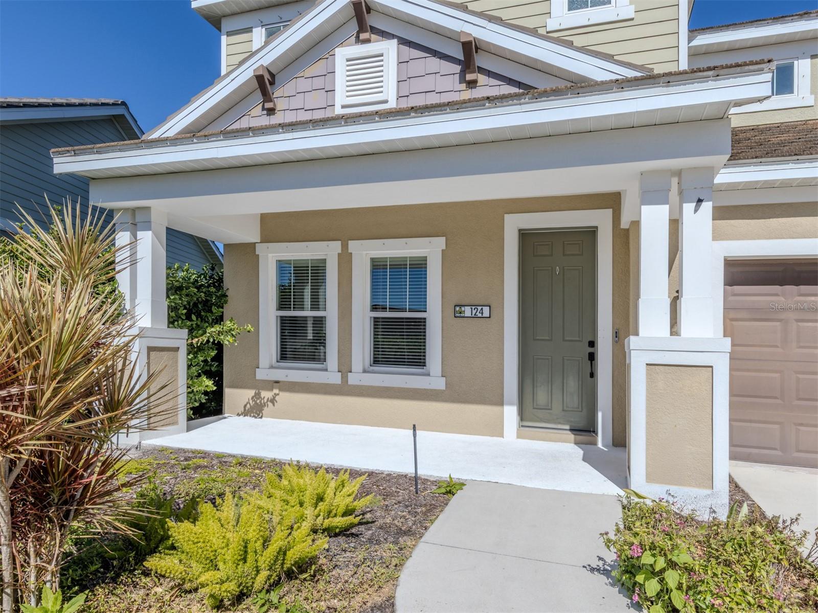 WINDWOOD - Residential