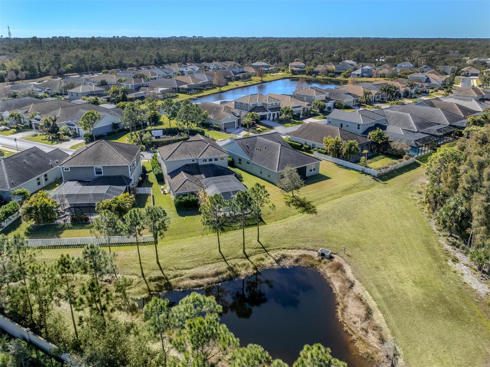 WINDWOOD - Residential