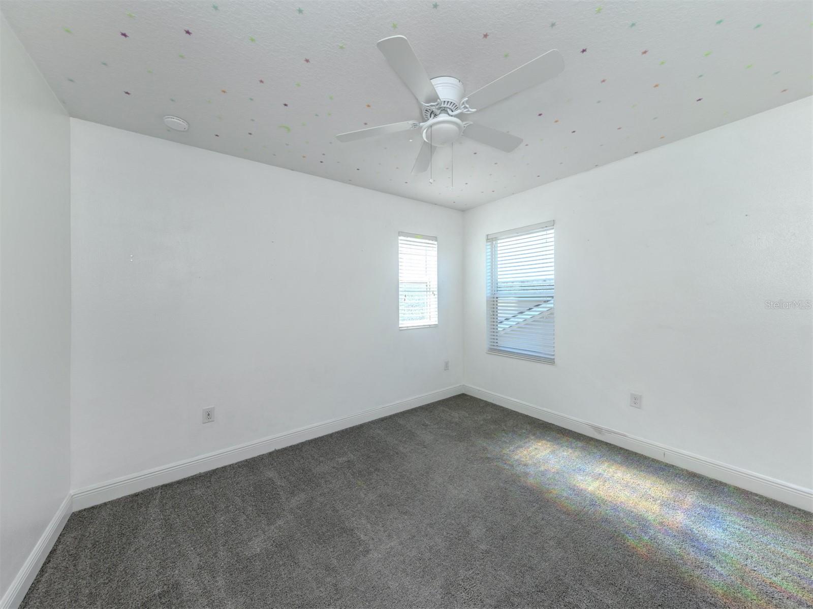 WINDWOOD - Residential