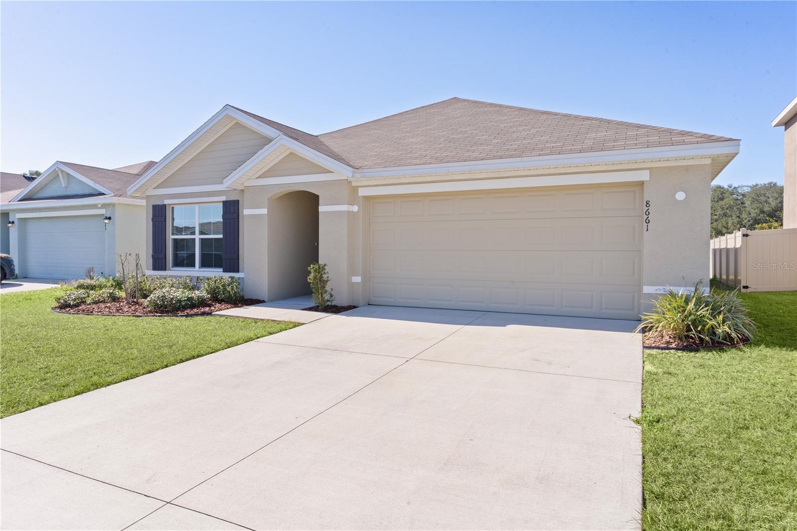 TRIUMPH SOUTH PH 1 - Residential