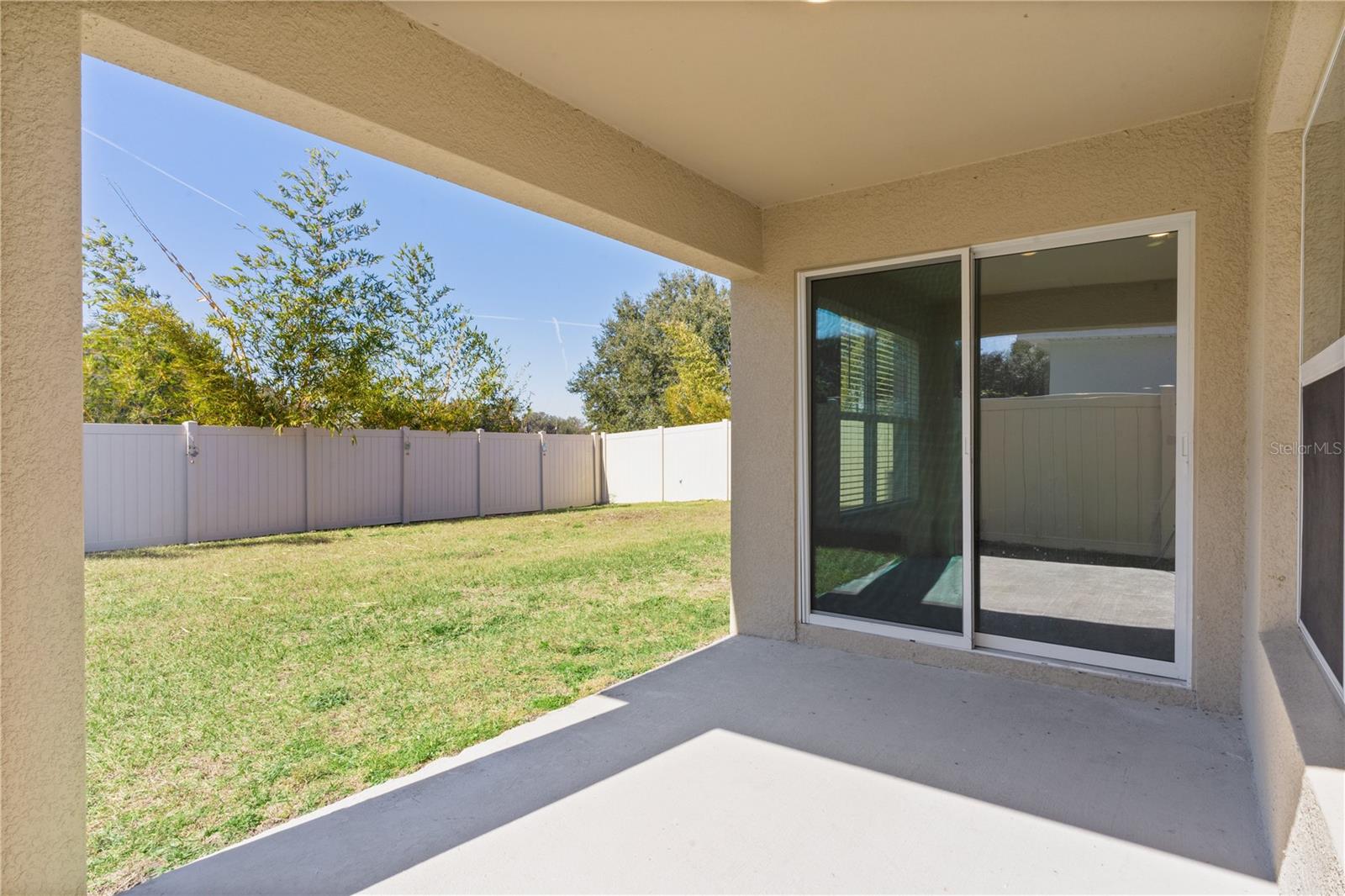 TRIUMPH SOUTH PH 1 - Residential