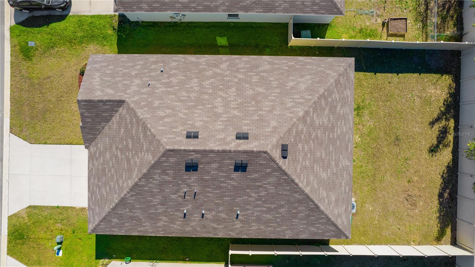 TRIUMPH SOUTH PH 1 - Residential