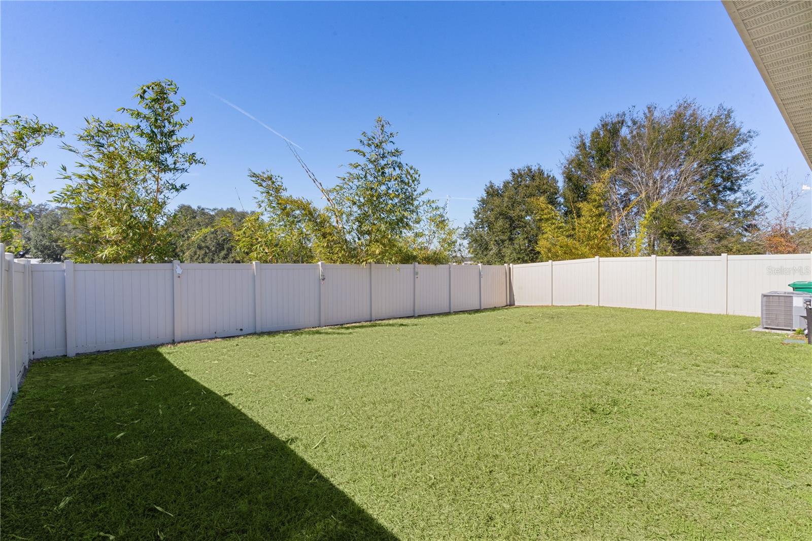 TRIUMPH SOUTH PH 1 - Residential