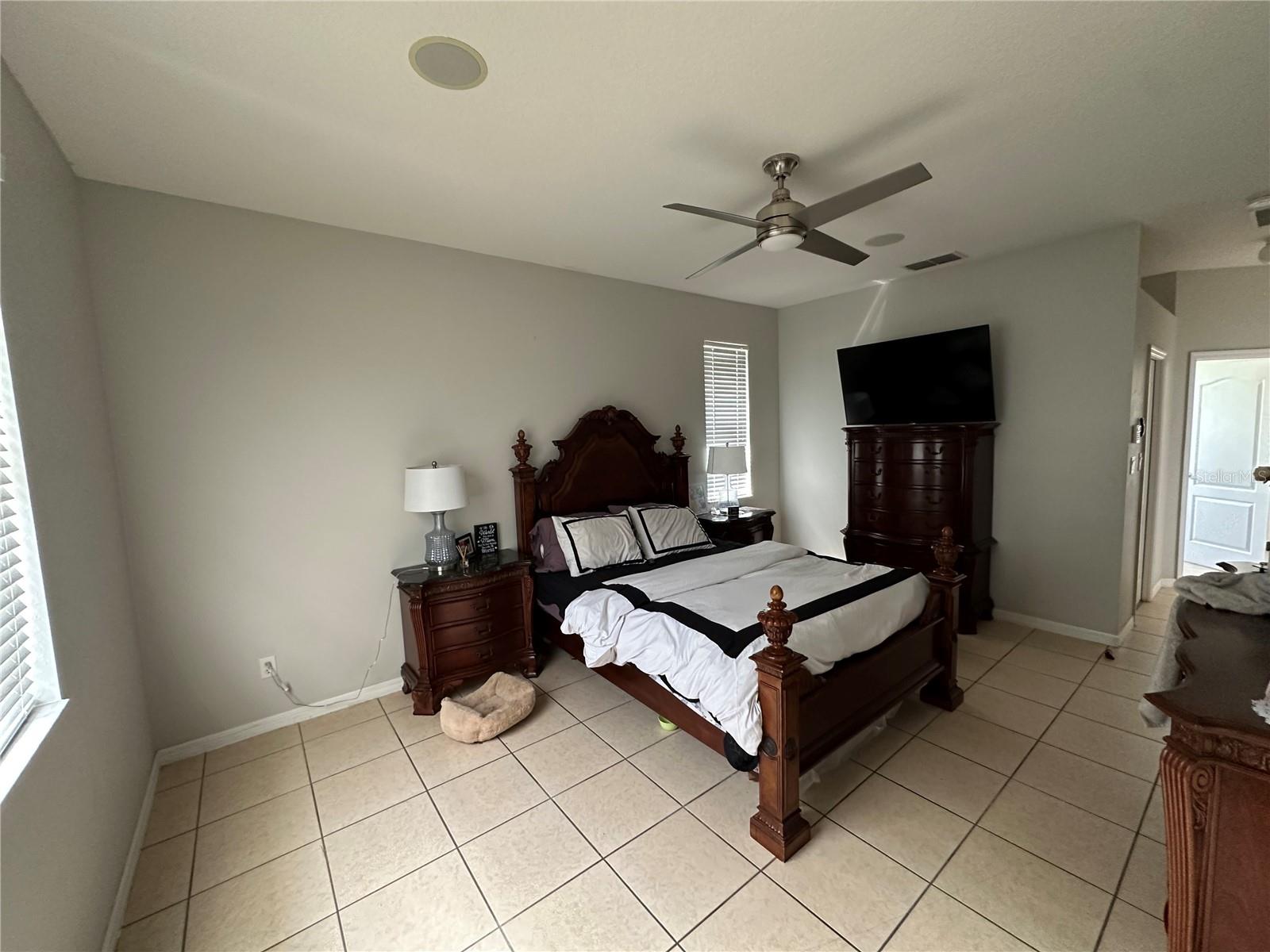 LEESBURG SLEEPY HOLLOW FIRST ADD - Residential