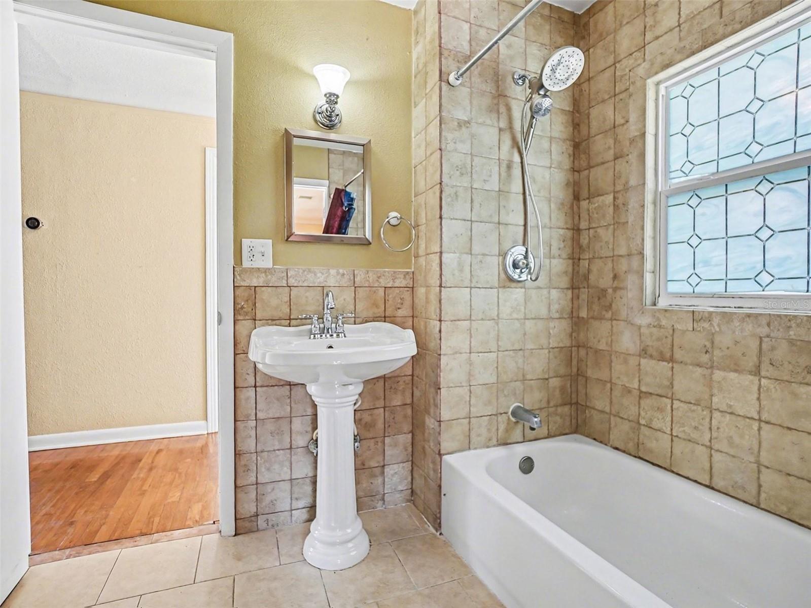 EUSTIS EL CERITO - Residential