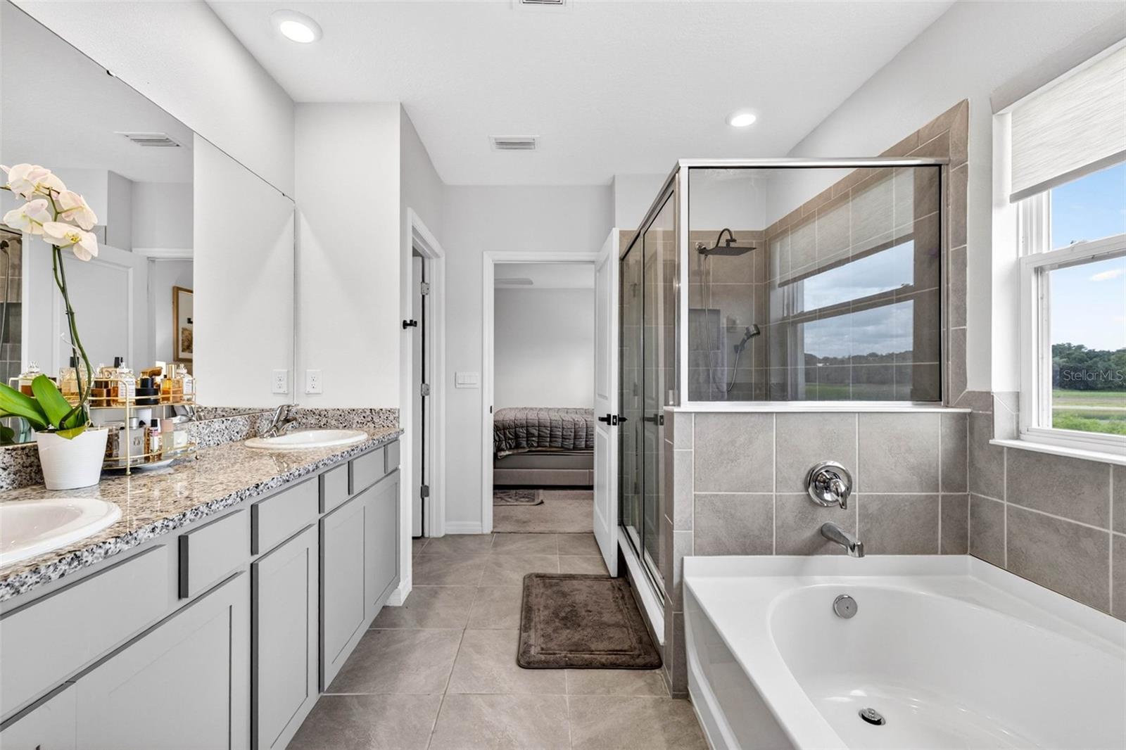 HERITAGE HILLS - Residential