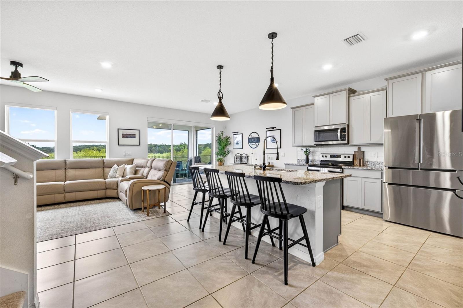 HERITAGE HILLS - Residential