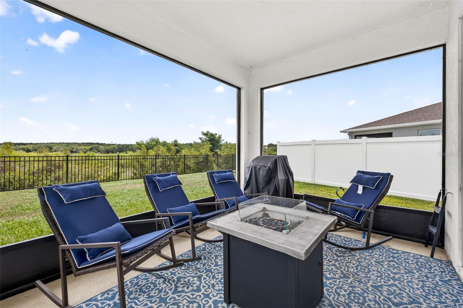 HERITAGE HILLS - Residential