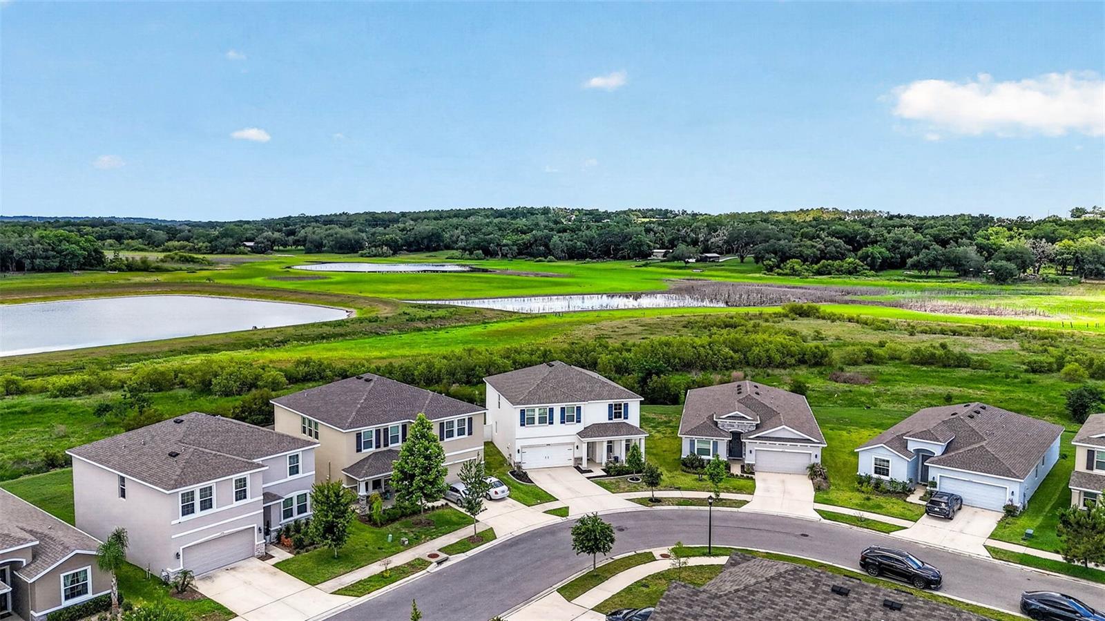 HERITAGE HILLS - Residential