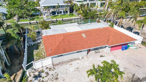 A home in LONGBOAT KEY