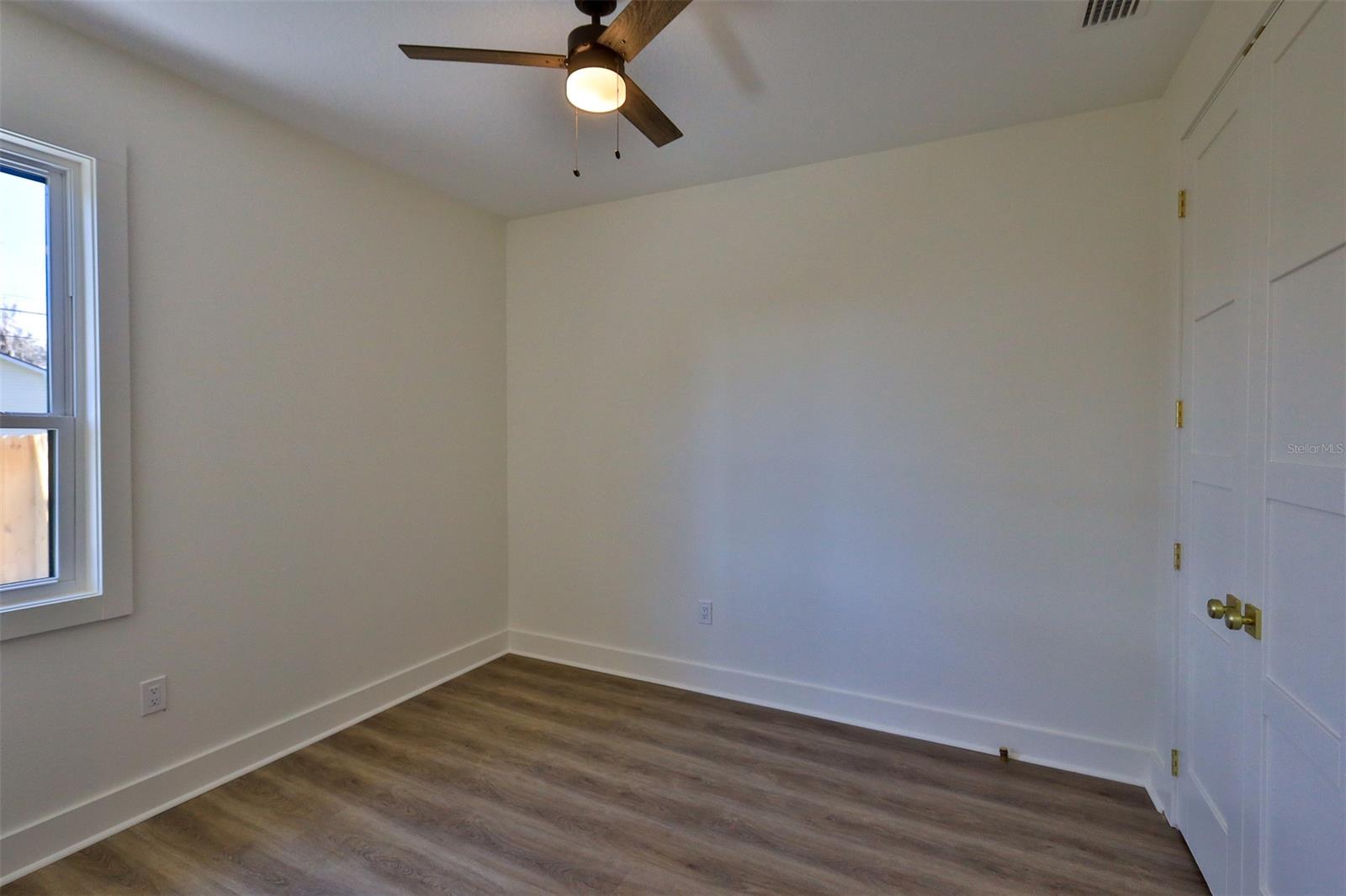 Florida Shores 01 - Residential