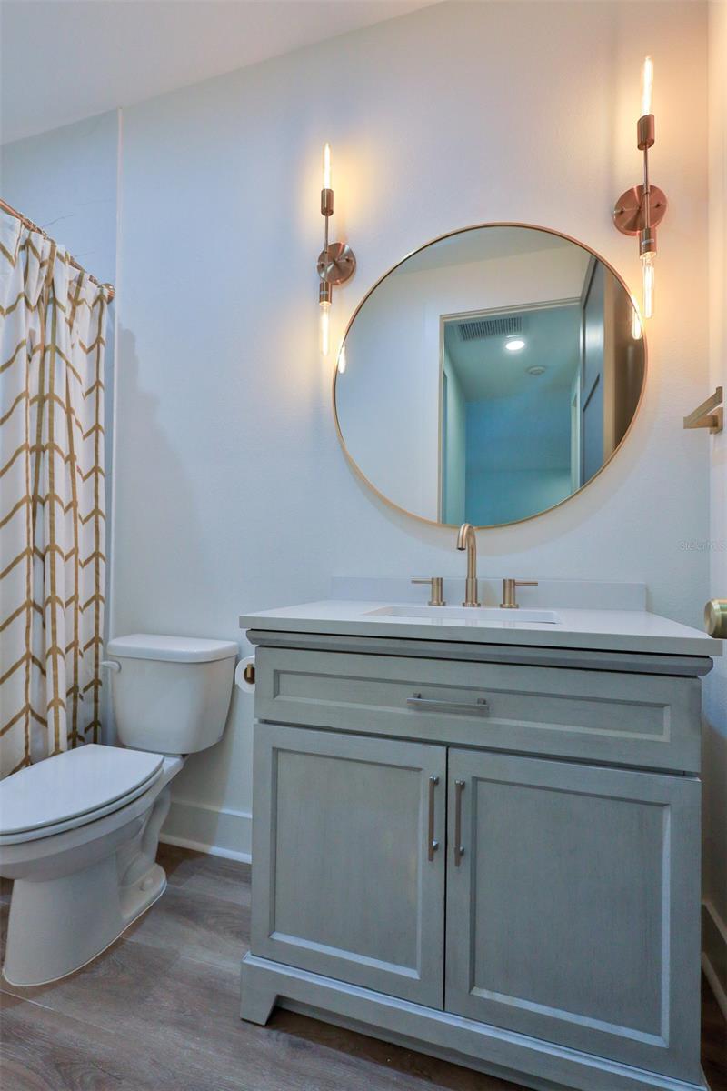 Florida Shores 01 - Residential