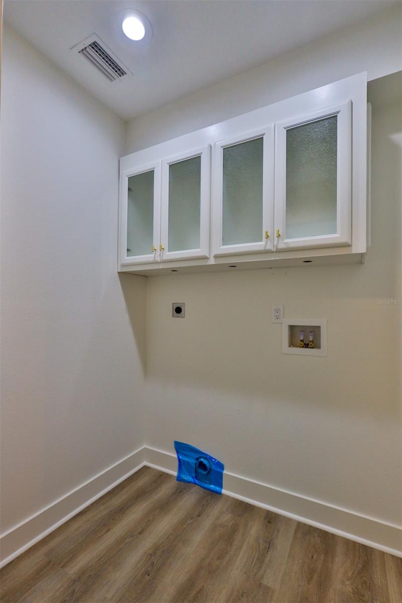 Florida Shores 01 - Residential