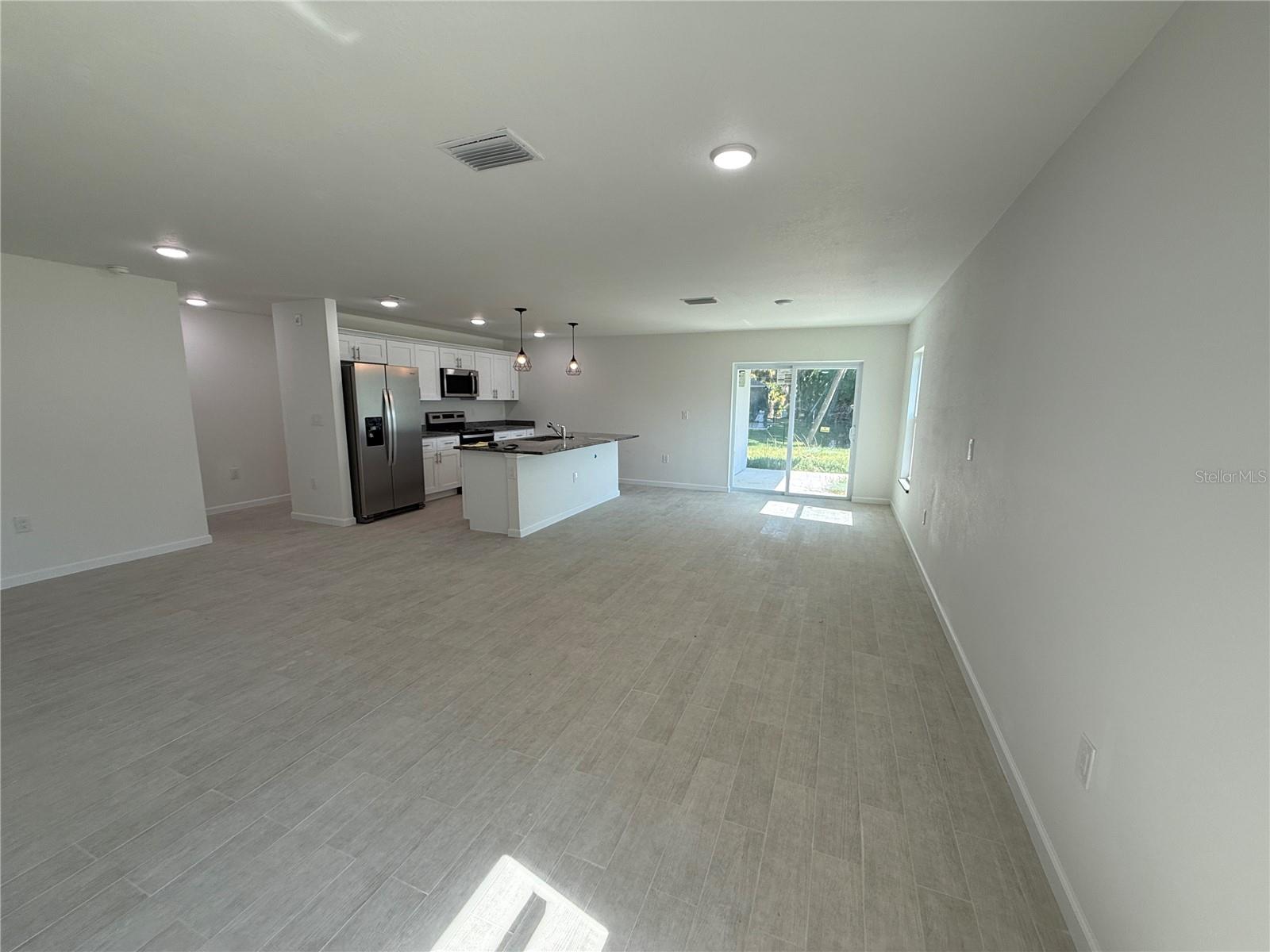 4252 SUNBURST AVENUE