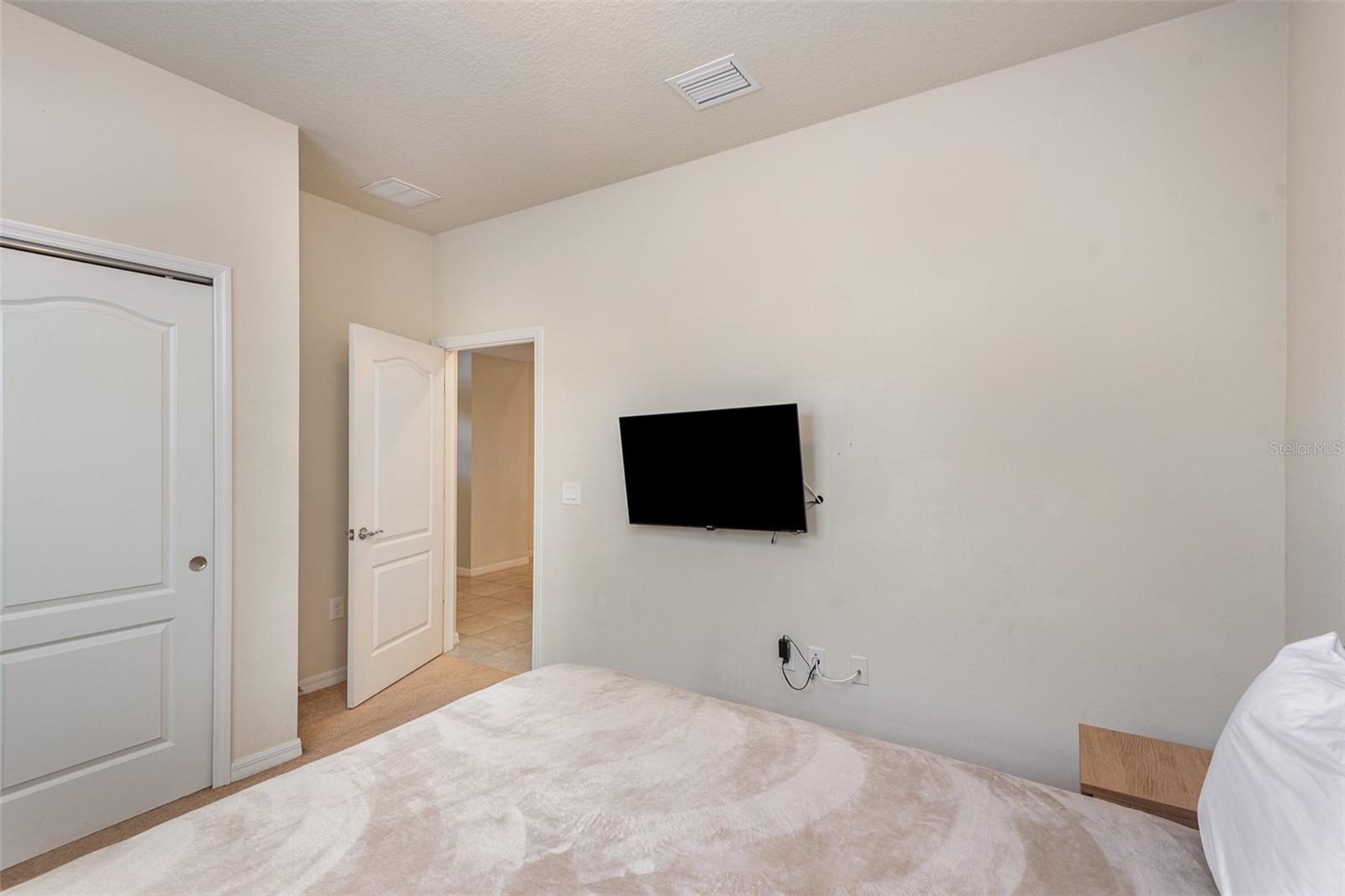 WINDSOR AT WESTSIDE PH 1 - Residential