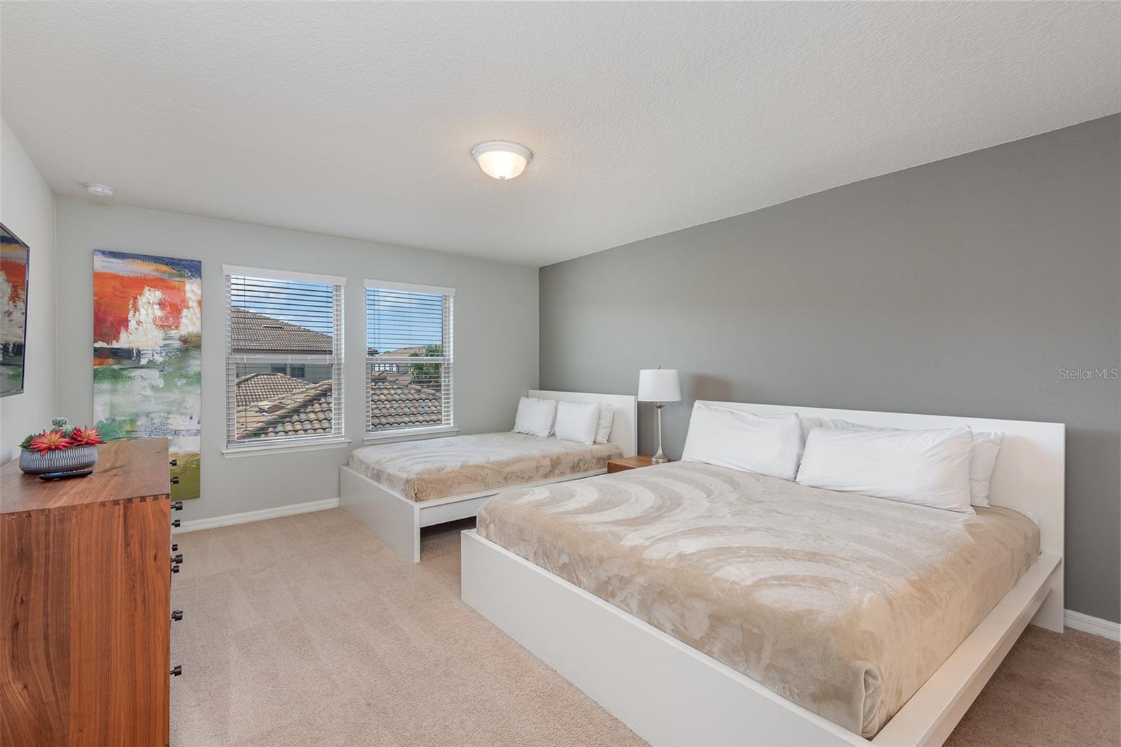 WINDSOR AT WESTSIDE PH 1 - Residential