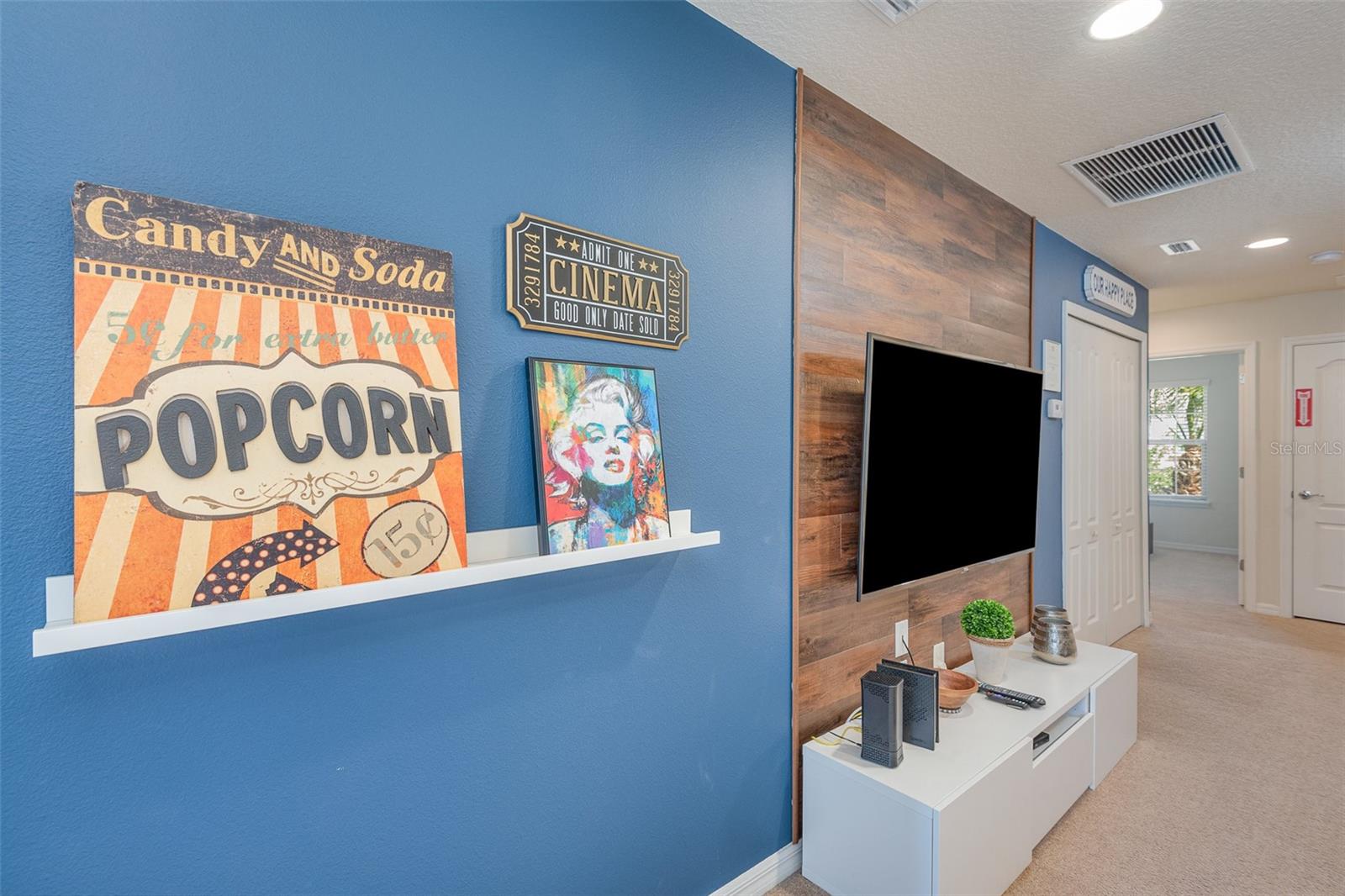 WINDSOR AT WESTSIDE PH 1 - Residential