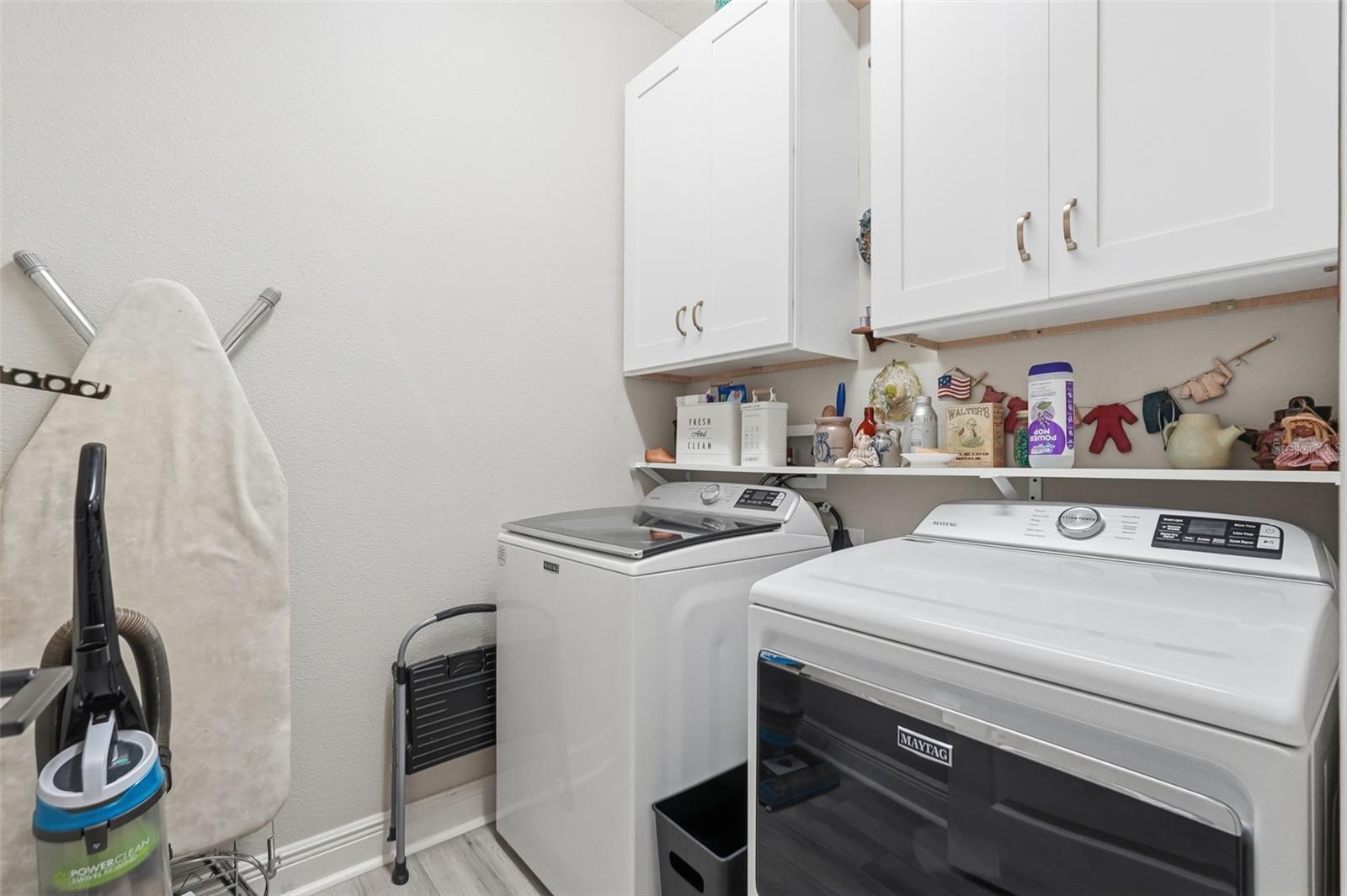 THE GARDENS AT LAKE JACKSON RIDGE PHASE - Residential