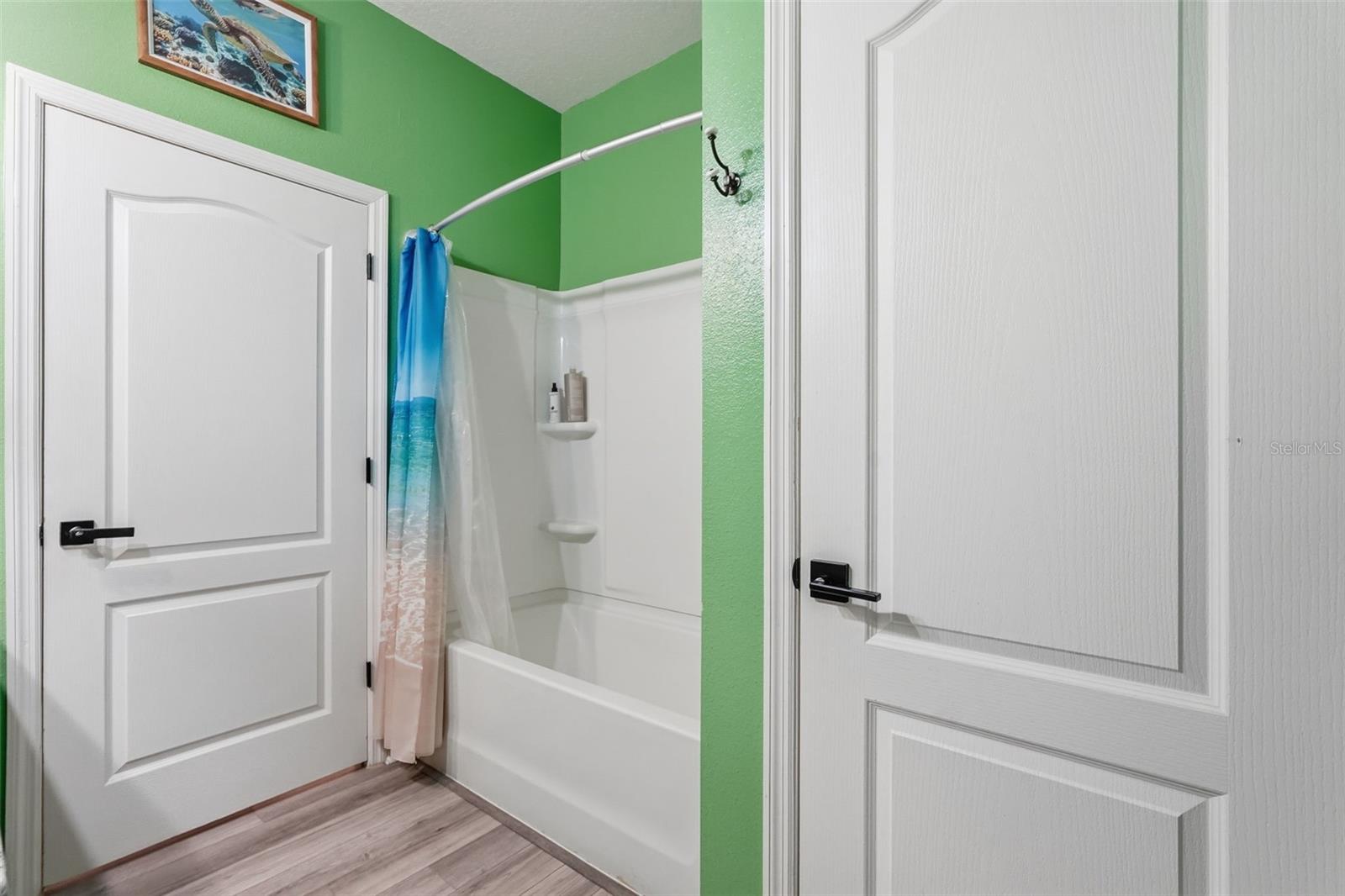 THE GARDENS AT LAKE JACKSON RIDGE PHASE - Residential