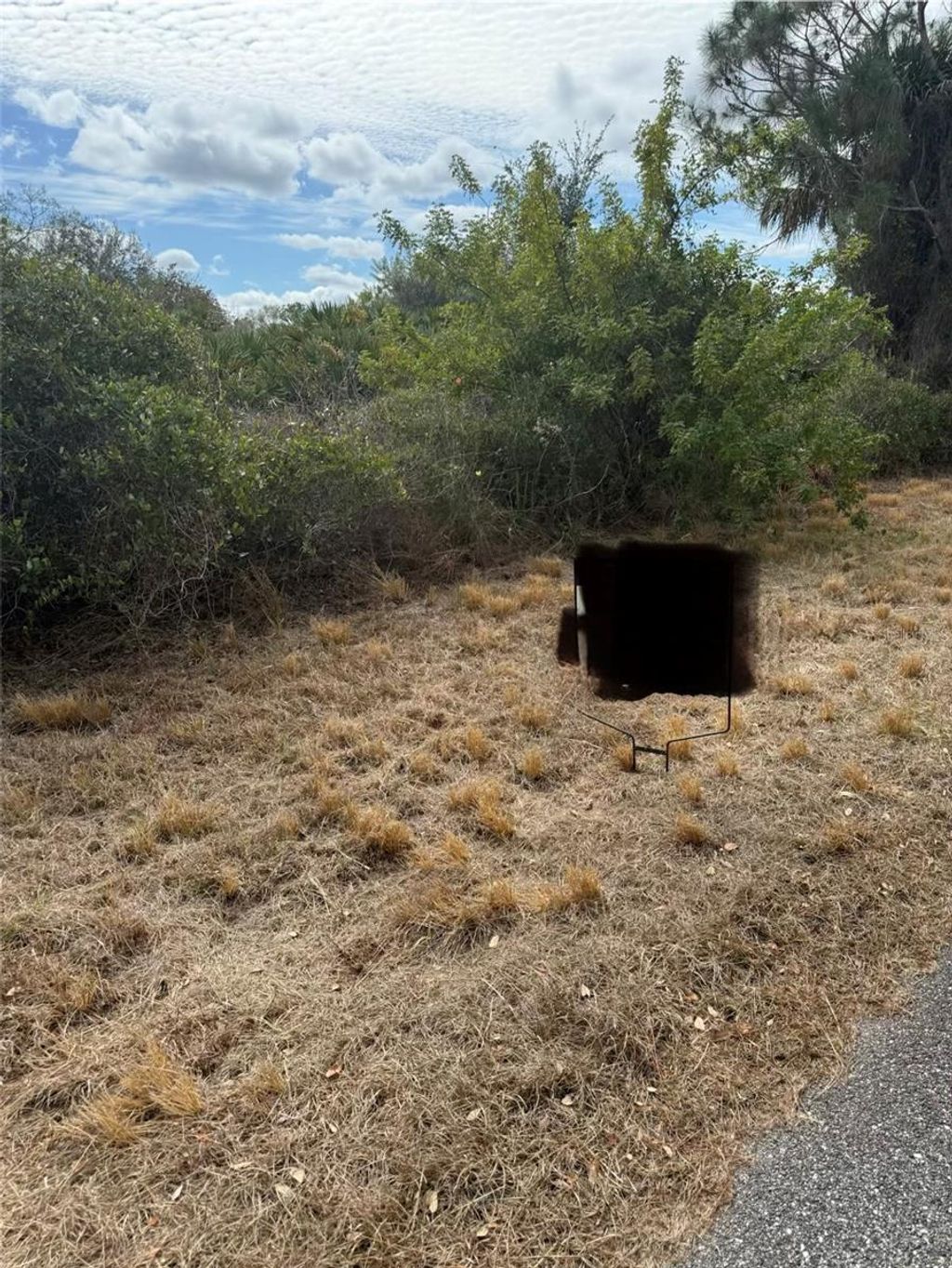 Photo of 12 Embassy Road, North Port, FL 34291 (MLS # N6142914)