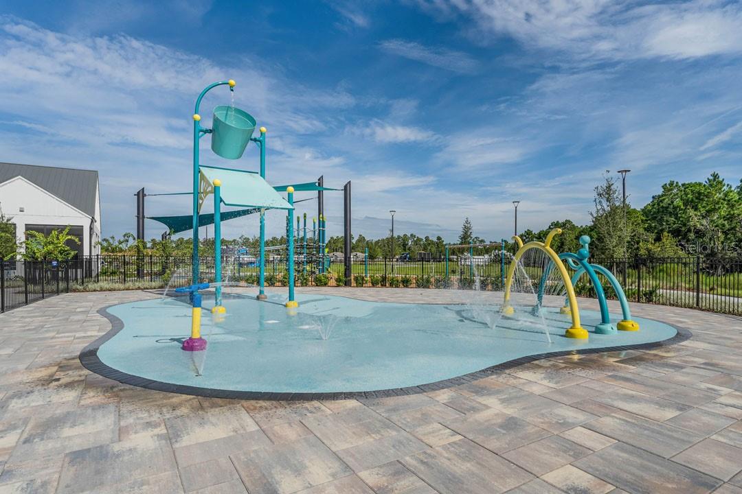 HARMONY WEST - Residential