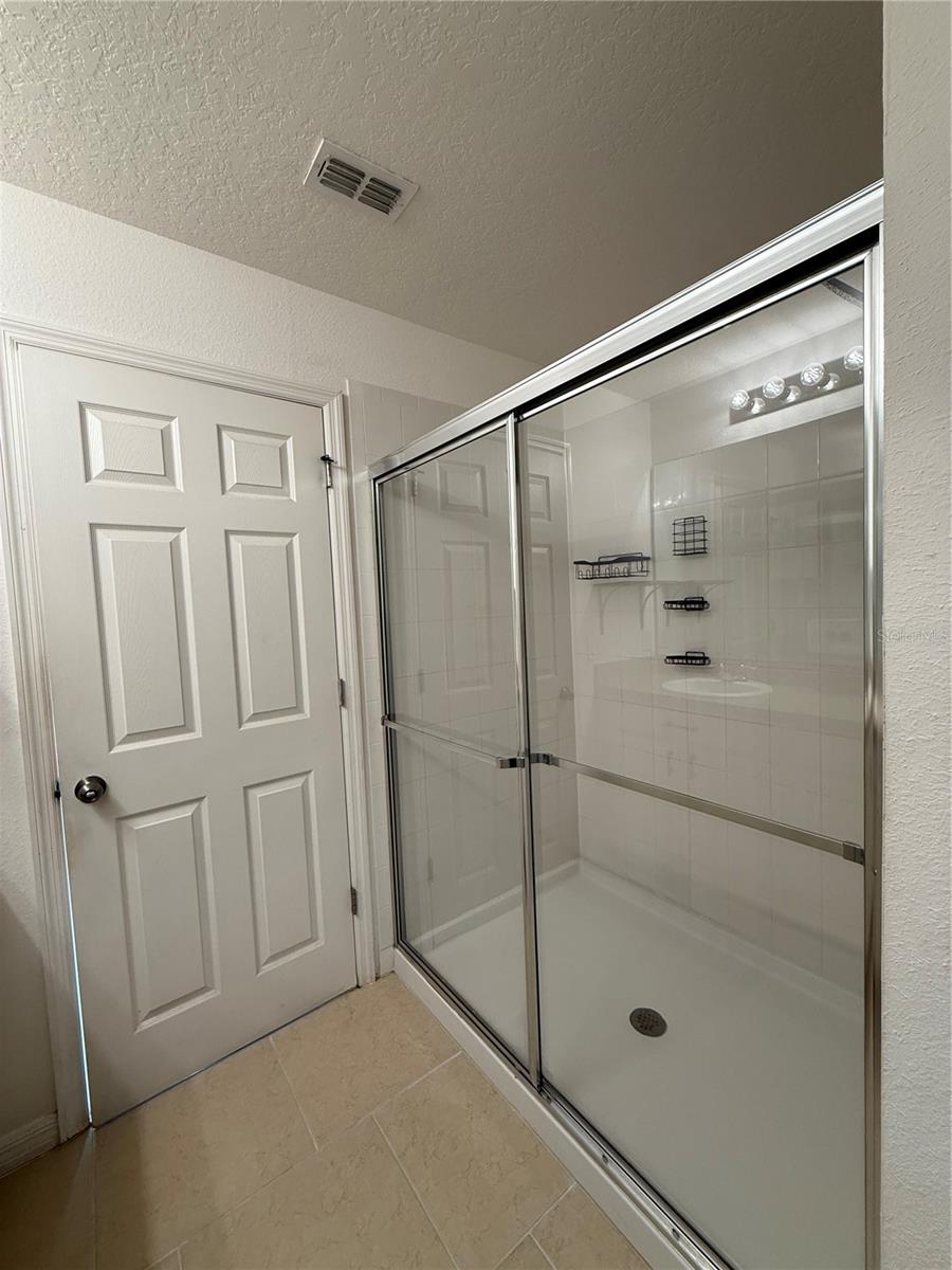 HERITAGE RUN - Residential Lease