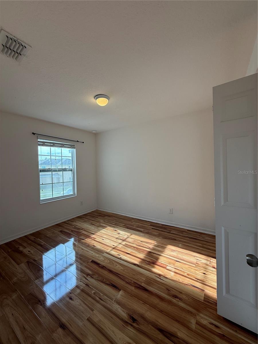 HERITAGE RUN - Residential Lease