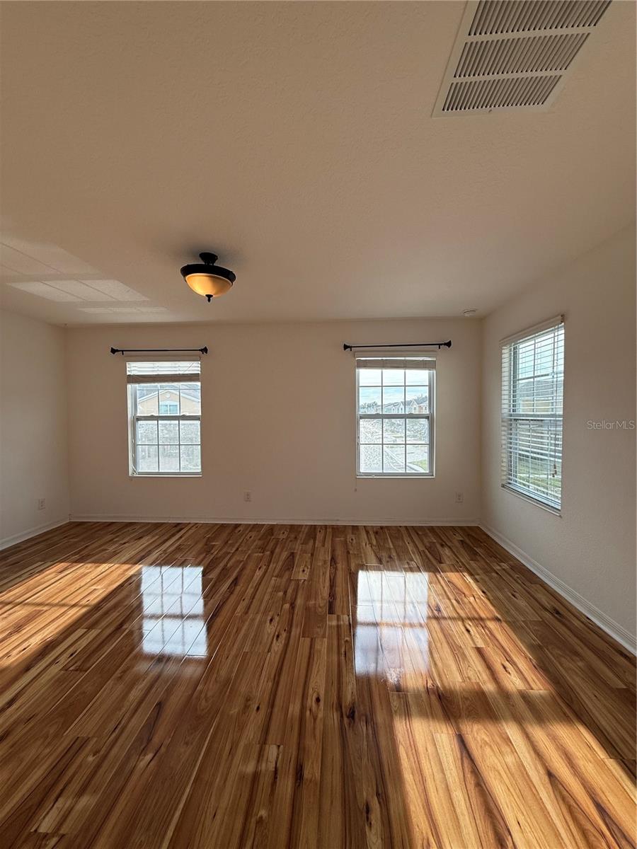 HERITAGE RUN - Residential Lease