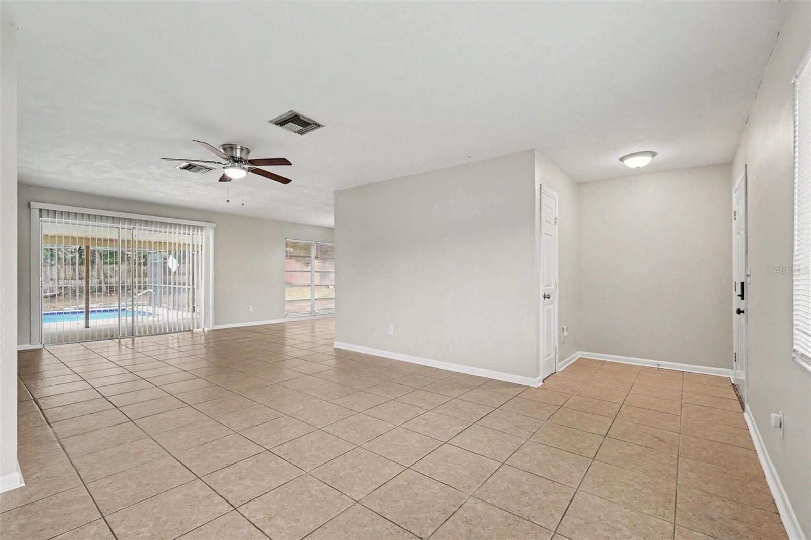 7170 HOLIDAY DRIVE