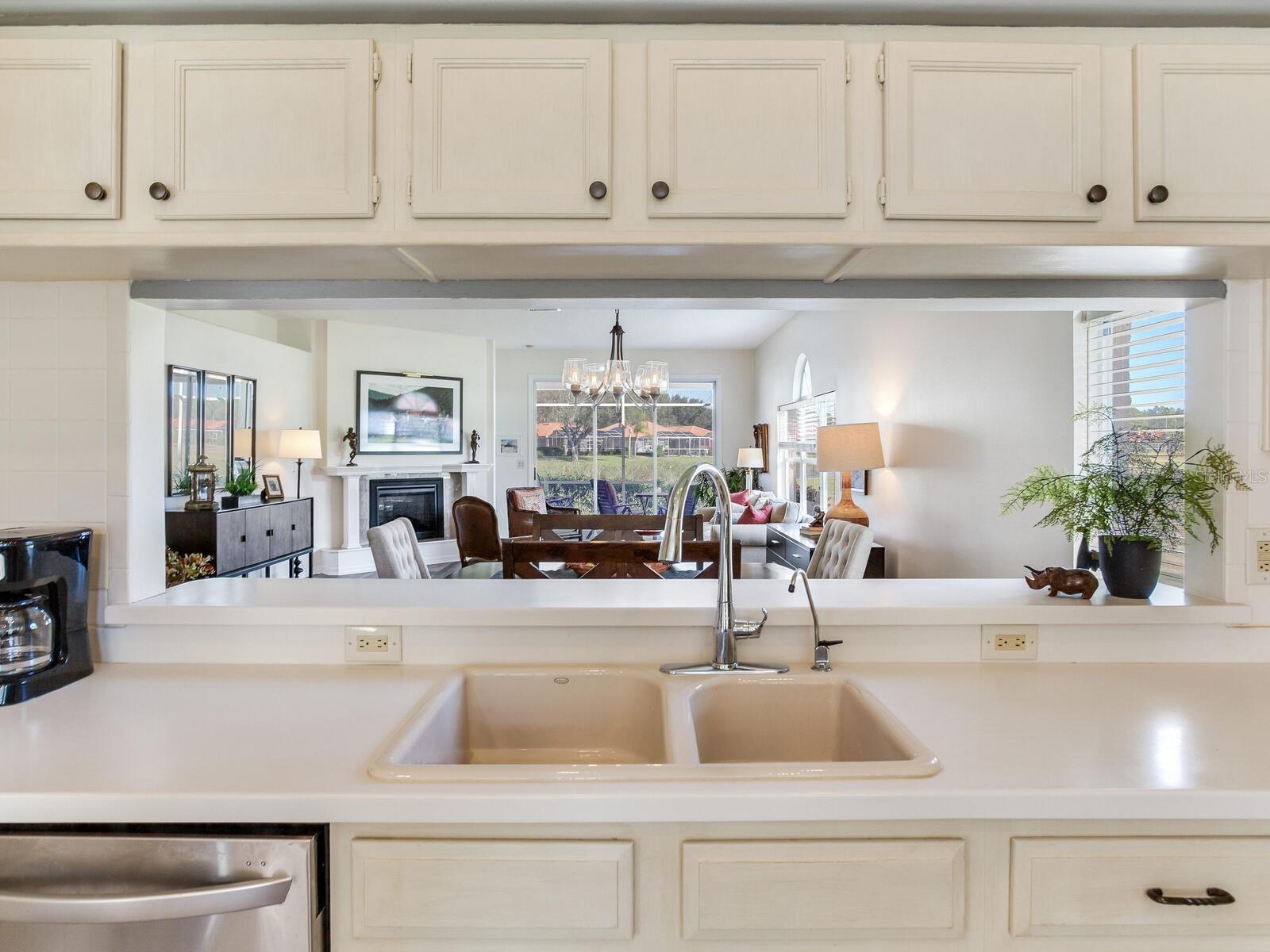 CRESCENT OAKS COUNTRY CLUB COVENTRY PH 6 - Residential