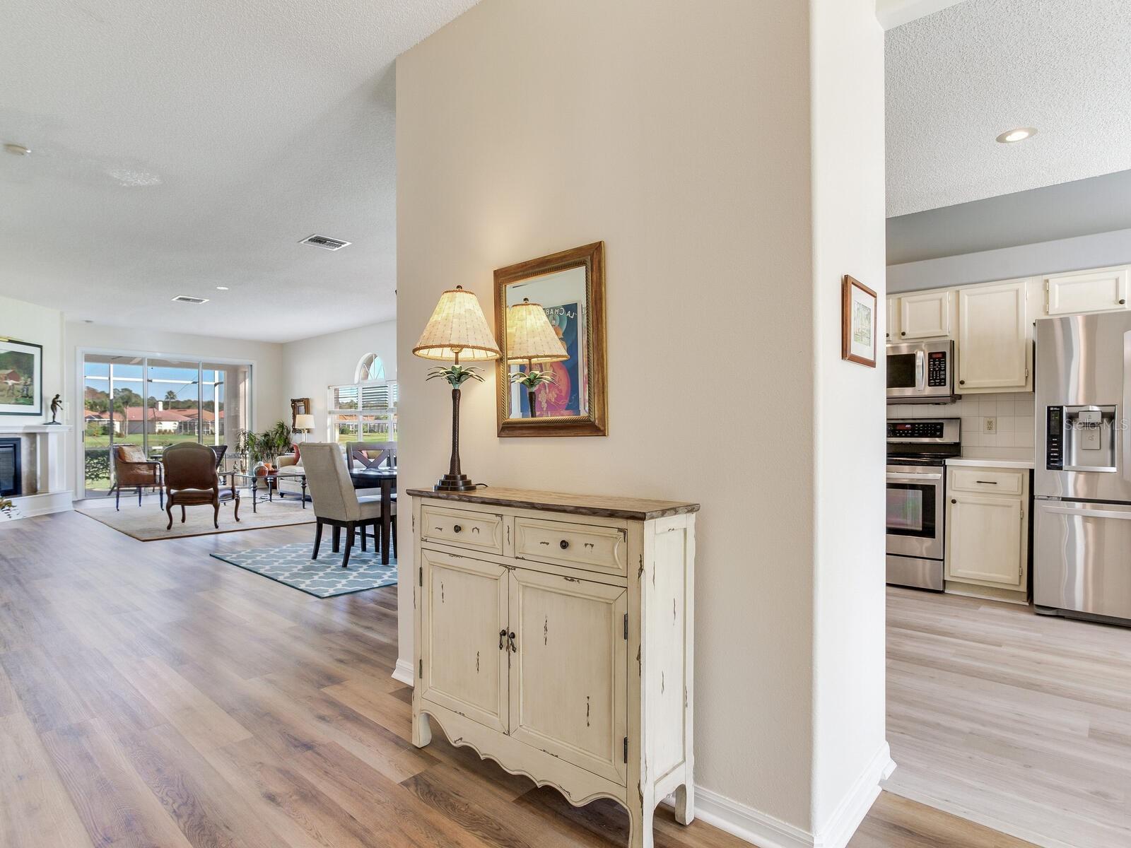 CRESCENT OAKS COUNTRY CLUB COVENTRY PH 6 - Residential