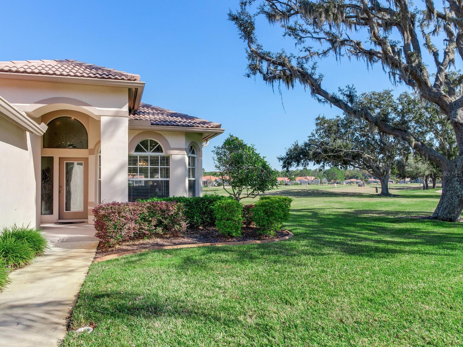 1277 LINDENWOOD DRIVE