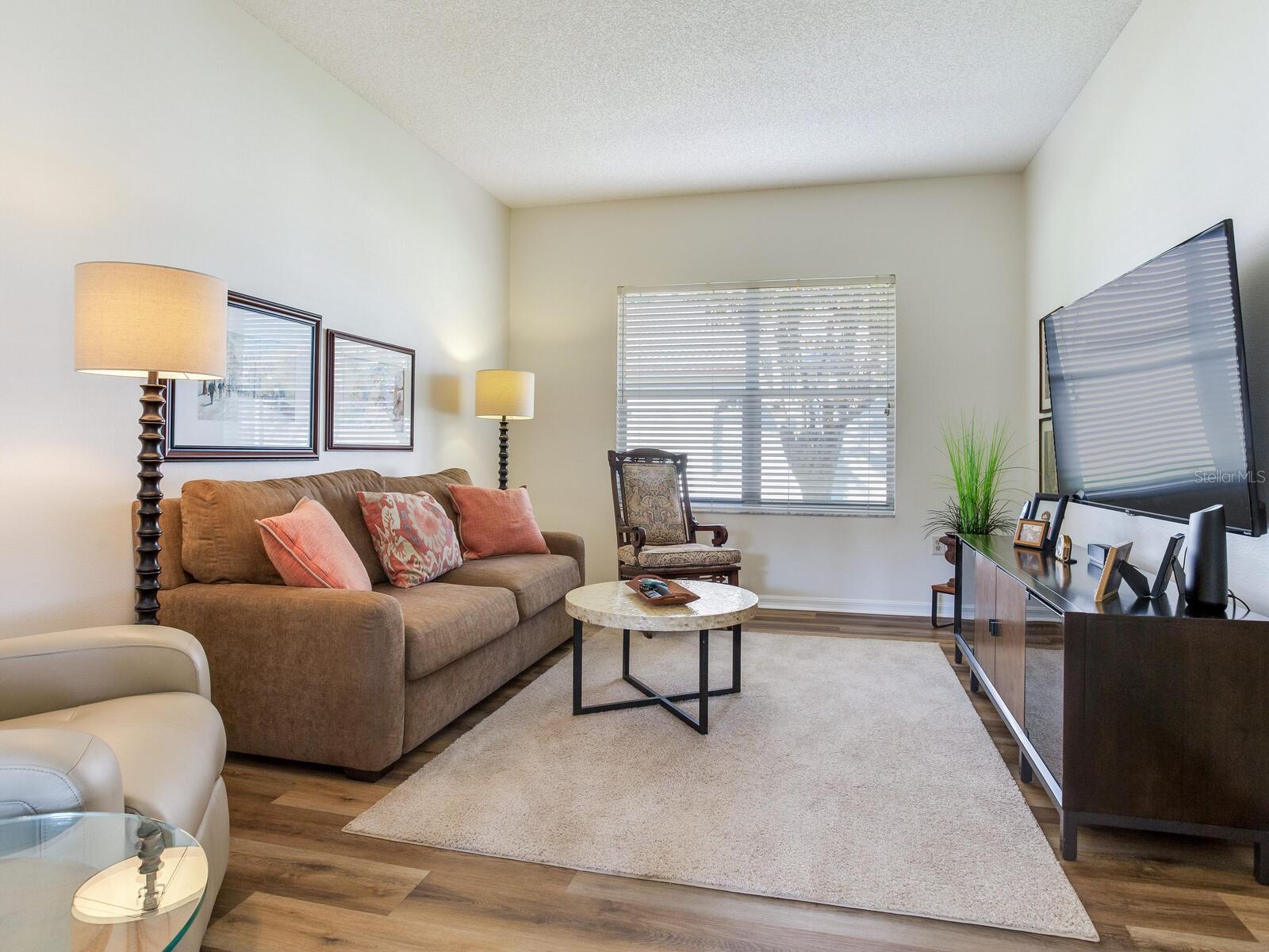 CRESCENT OAKS COUNTRY CLUB COVENTRY PH 6 - Residential